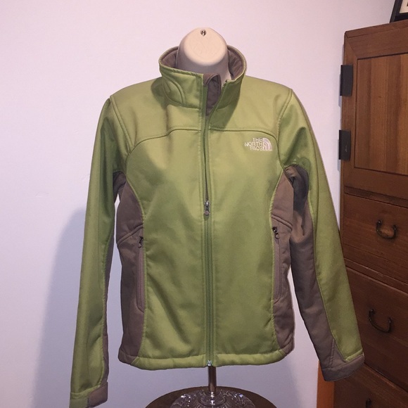 The North Face Jackets & Blazers - North face jacket.